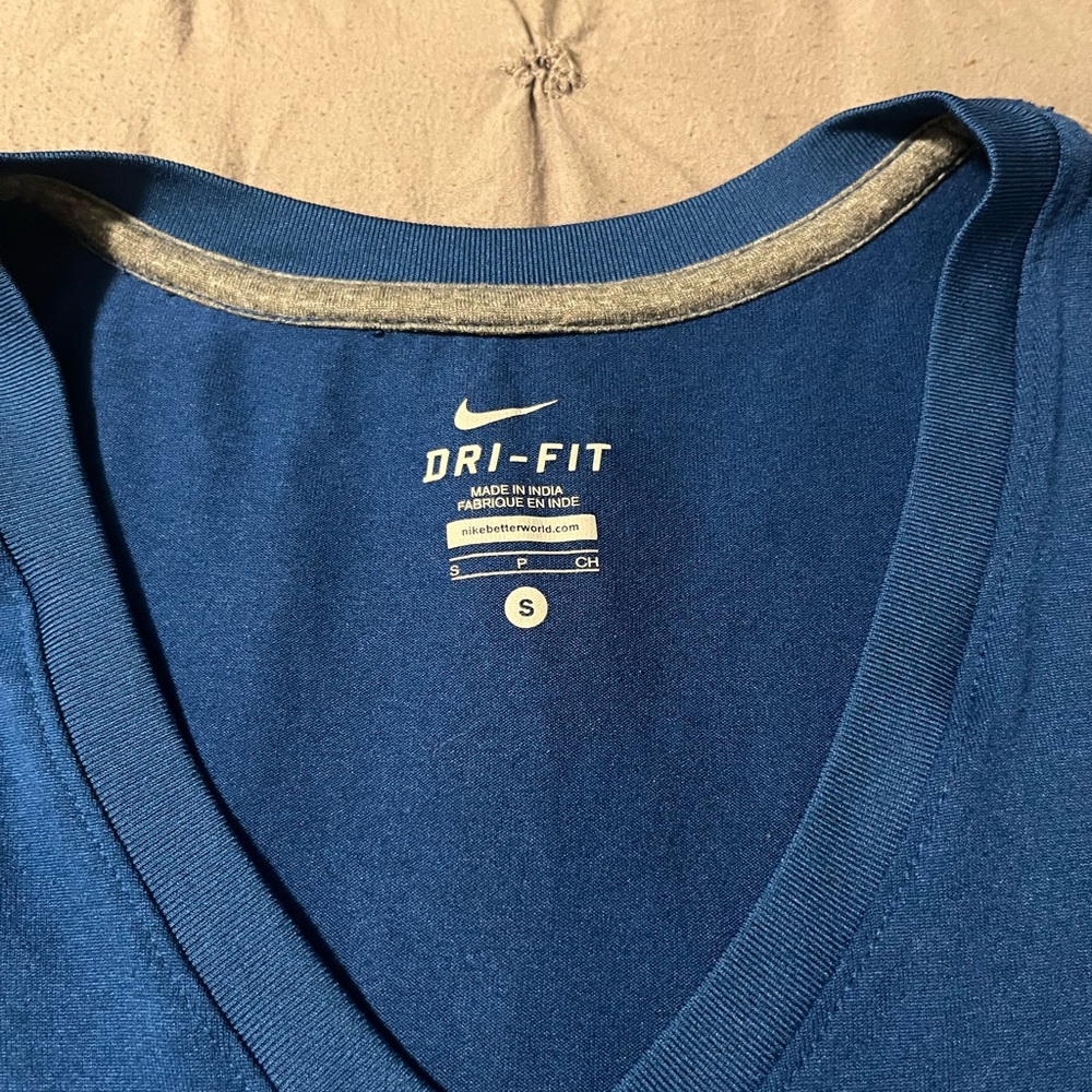 NIKE DRI-FIT Short Sleeve Blue T-shirt Size Small